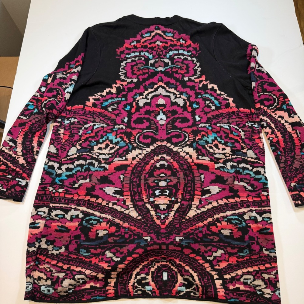 Chicos Open Front Cardigan Sweater Pink Black Geometric Intarsia Knit Size 3‎ XL - Picture 9 of 12